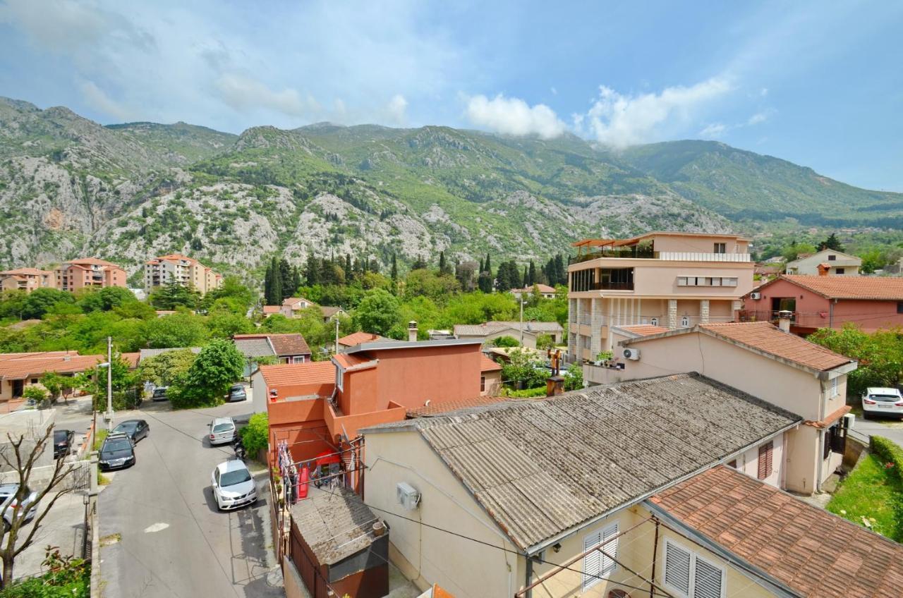 Appartement Bugi à Kotor Extérieur photo