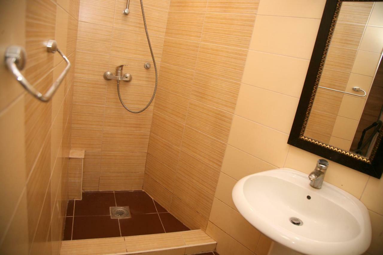 Appartement Bugi à Kotor Extérieur photo